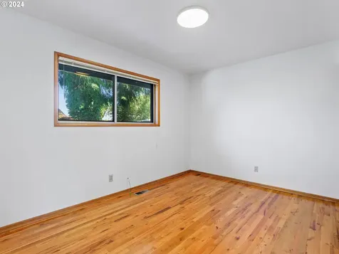 15109 Se Sherman Street Portland OR 97233
