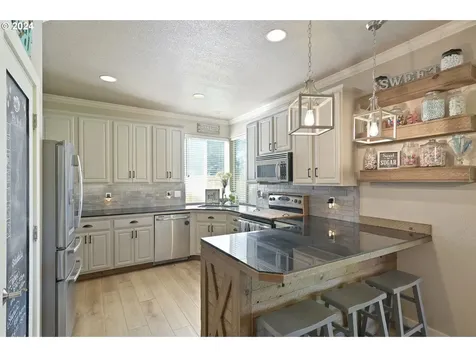 18908 Se 21st Street Vancouver WA 98683
