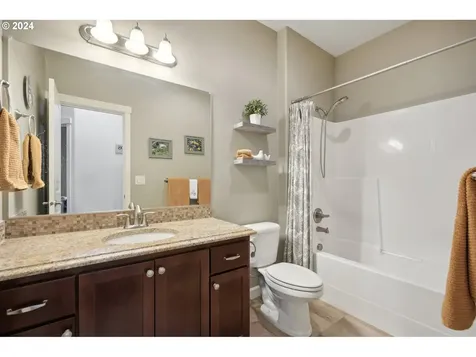 413 N 43rd Court Ridgefield WA 98642
