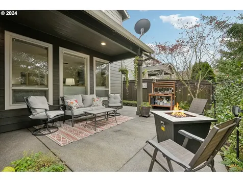 413 N 43rd Court Ridgefield WA 98642