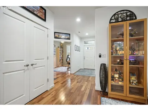 413 N 43rd Court Ridgefield WA 98642