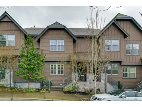 10370 Sw Taylor Street Portland OR 97225