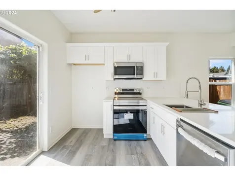 19727 SW Marlin Drive Beaverton OR 97007