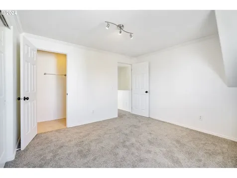 19727 SW Marlin Drive Beaverton OR 97007