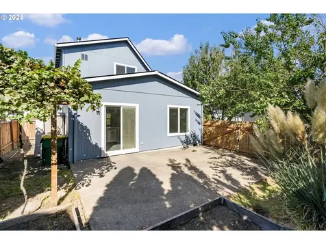 19727 SW Marlin Drive Beaverton OR 97007