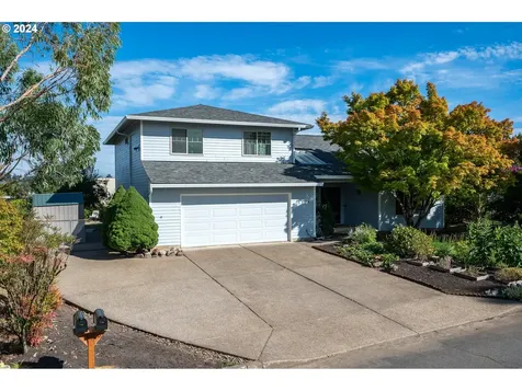 13674 Se 128th Avenue Clackamas OR 97015