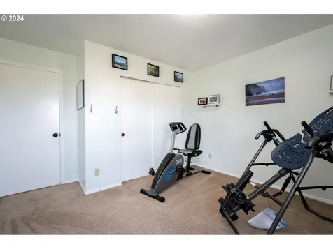 13674 Se 128th Avenue Clackamas OR 97015