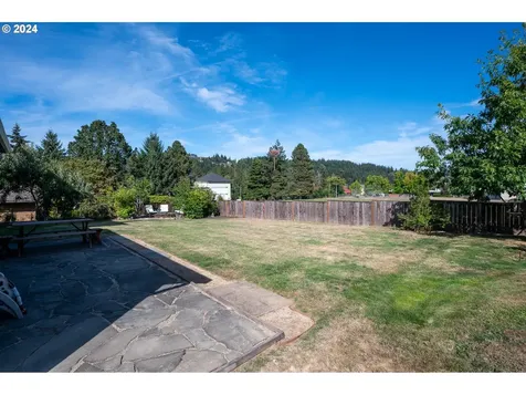 13674 Se 128th Avenue Clackamas OR 97015