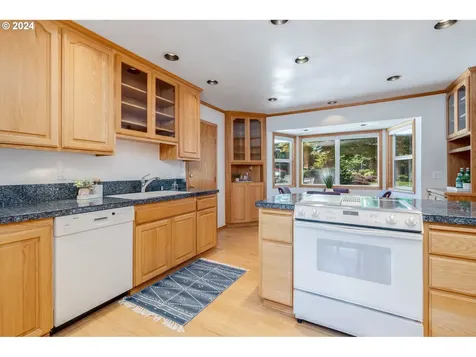 3232 Ne 145th Avenue Portland OR 97230