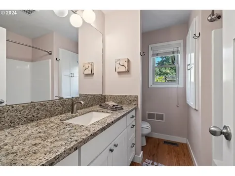 18984 S Forest Grove Loop Oregon City OR 97045