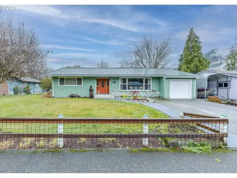 48340 Hills Street Oakridge OR 97463