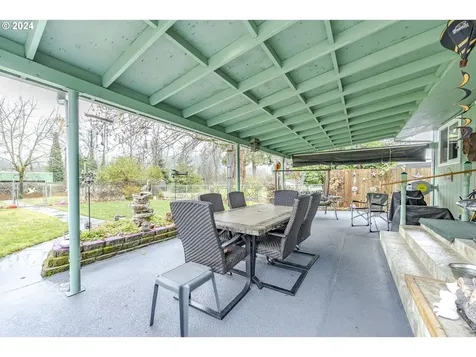 48340 Hills Street Oakridge OR 97463