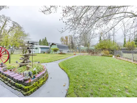 48340 Hills Street Oakridge OR 97463
