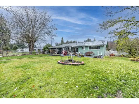 48340 Hills Street Oakridge OR 97463