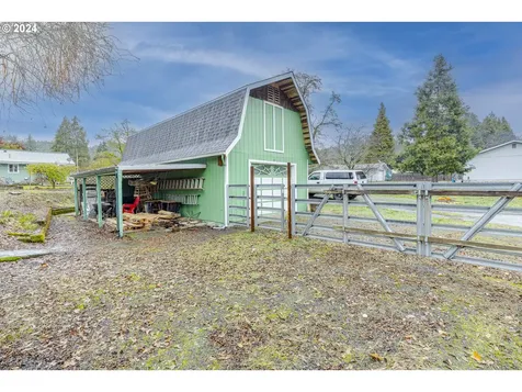 48340 Hills Street Oakridge OR 97463
