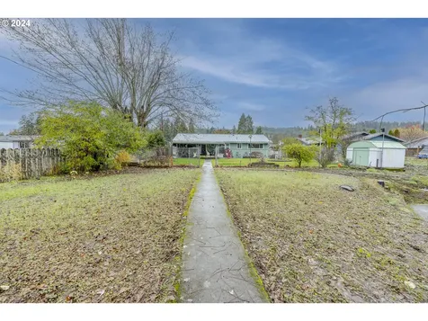 48340 Hills Street Oakridge OR 97463
