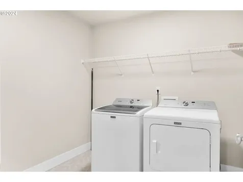 17590 SW Sunview Lane Beaverton OR 97007