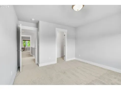 17590 SW Sunview Lane Beaverton OR 97007