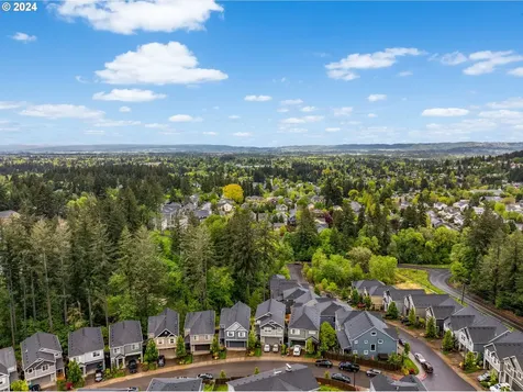 17590 SW Sunview Lane Beaverton OR 97007