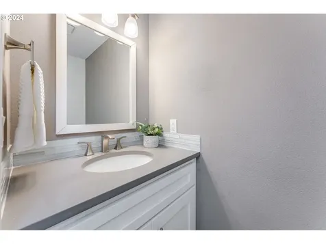 12507 Ne 36th Avenue Vancouver WA 98686