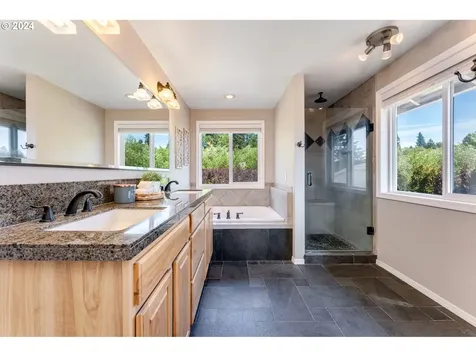 12507 Ne 36th Avenue Vancouver WA 98686