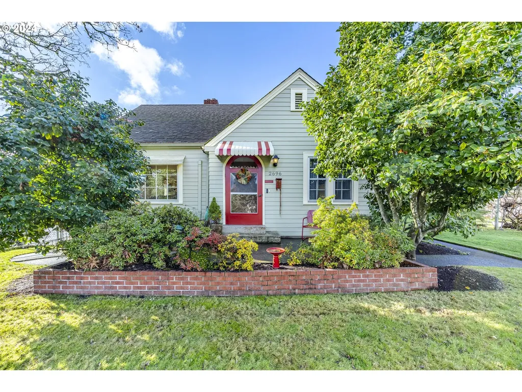 2696 Portland Street Eugene OR 97405