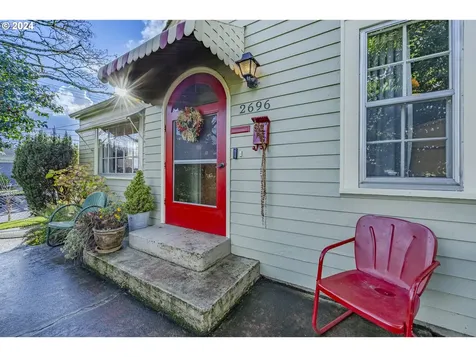 2696 Portland Street Eugene OR 97405