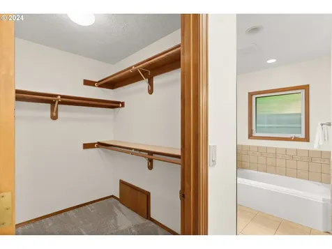 16748 Ne San Rafael Drive Portland OR 97230
