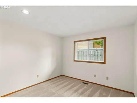 16748 Ne San Rafael Drive Portland OR 97230