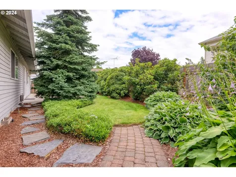 16748 Ne San Rafael Drive Portland OR 97230