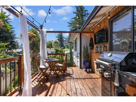 5734 Se Harold Street Portland OR 97206