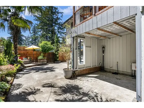 5734 Se Harold Street Portland OR 97206