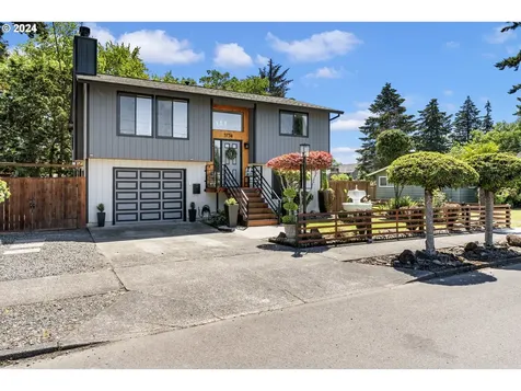 5734 Se Harold Street Portland OR 97206