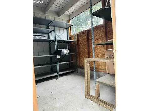 5734 Se Harold Street Portland OR 97206