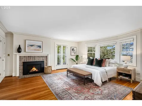 2885 NW Shenandoah Terrace Portland OR 97210