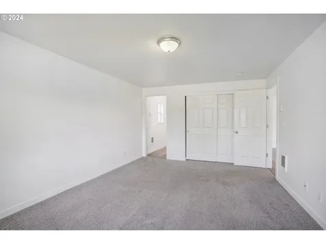 341 Sw Jefferson Street Sheridan OR 97378