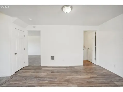 341 Sw Jefferson Street Sheridan OR 97378