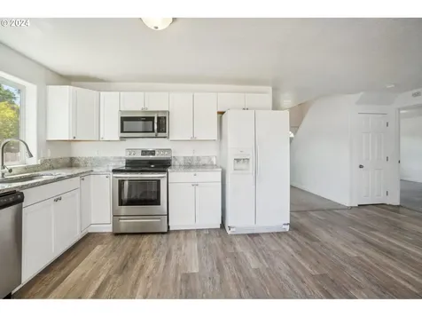 341 Sw Jefferson Street Sheridan OR 97378