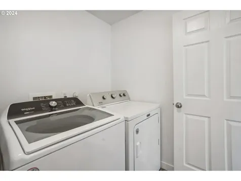 341 Sw Jefferson Street Sheridan OR 97378