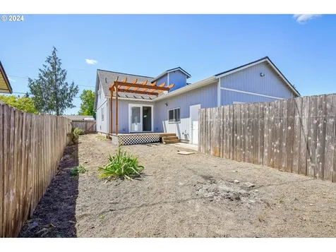 341 Sw Jefferson Street Sheridan OR 97378