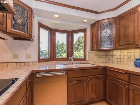 1506 Se Wendy Avenue Gresham OR 97080