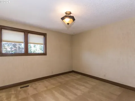 1506 Se Wendy Avenue Gresham OR 97080