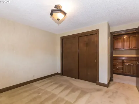 1506 Se Wendy Avenue Gresham OR 97080
