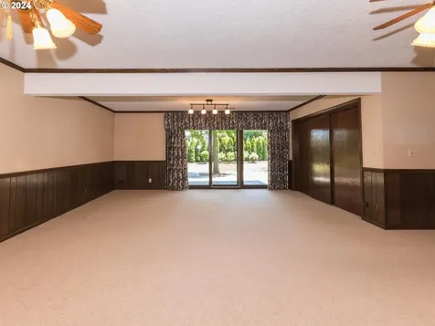 1506 Se Wendy Avenue Gresham OR 97080