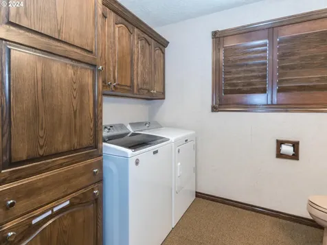 1506 Se Wendy Avenue Gresham OR 97080
