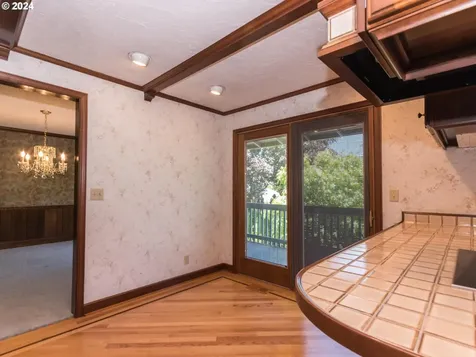 1506 Se Wendy Avenue Gresham OR 97080