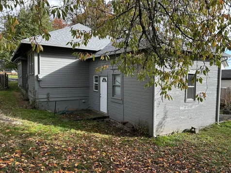 1930 B Street Forest Grove OR 97116