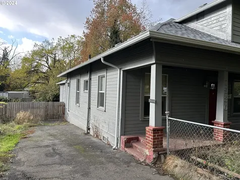 1930 B Street Forest Grove OR 97116