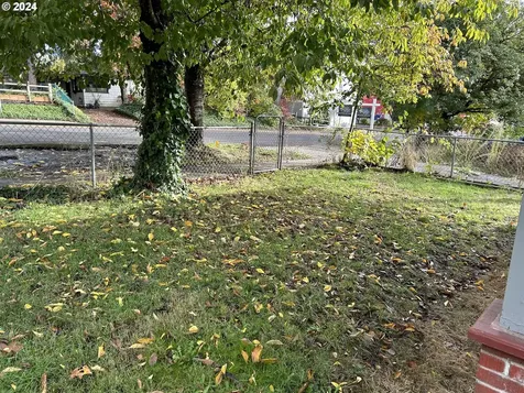 1930 B Street Forest Grove OR 97116