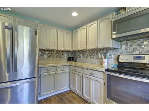 1405 Nw 2nd Avenue Battle Ground WA 98604